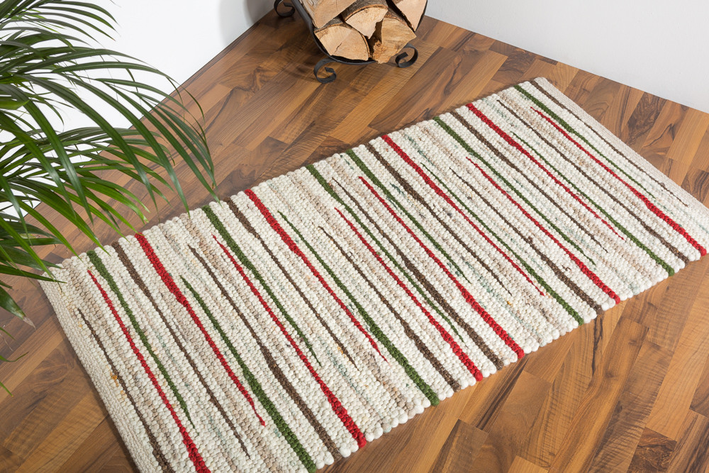 Schafwollteppich Zürs - das Chamäleon